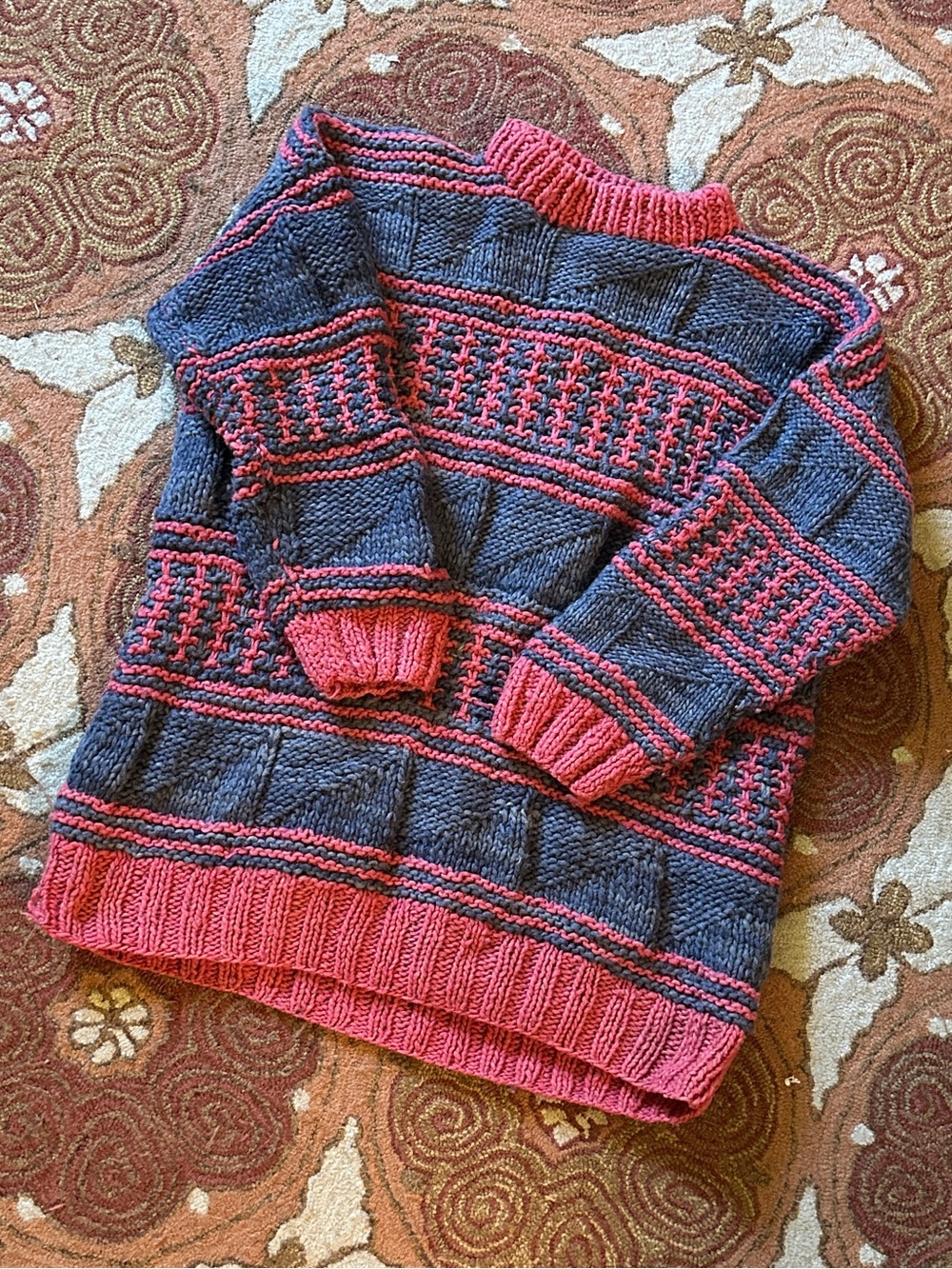 Chunky oversized vintage knit sweater